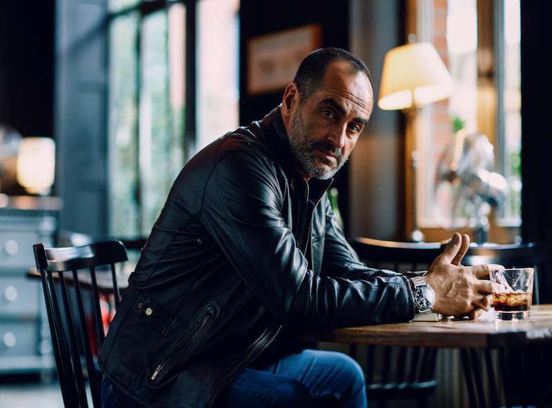 Da Homeland al film Aladdin: intervista all'attore Navid Negahban