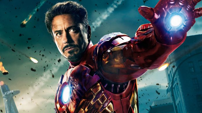 Robert Downey Jr instancabile Iron Man