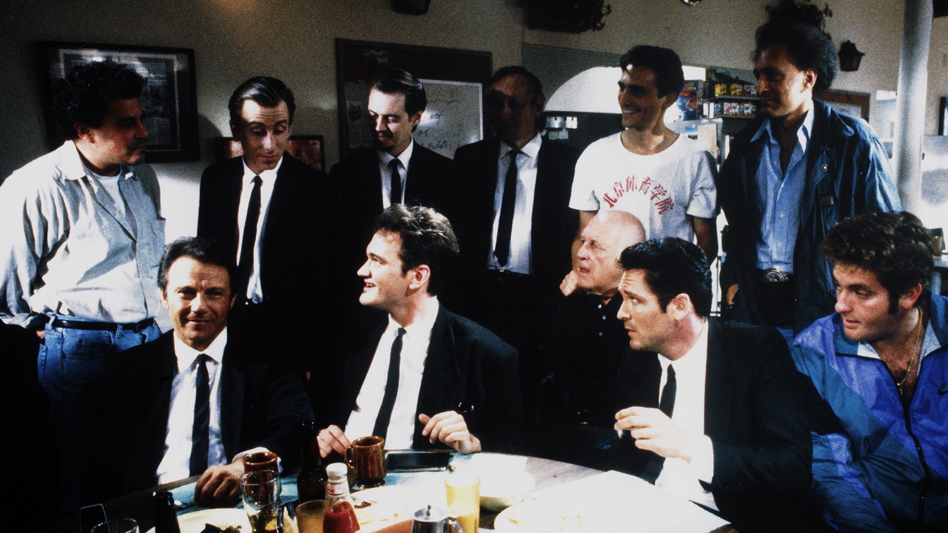 film-pulp-fiction-QT8_-_Le_Iene_on_set.jpeg
