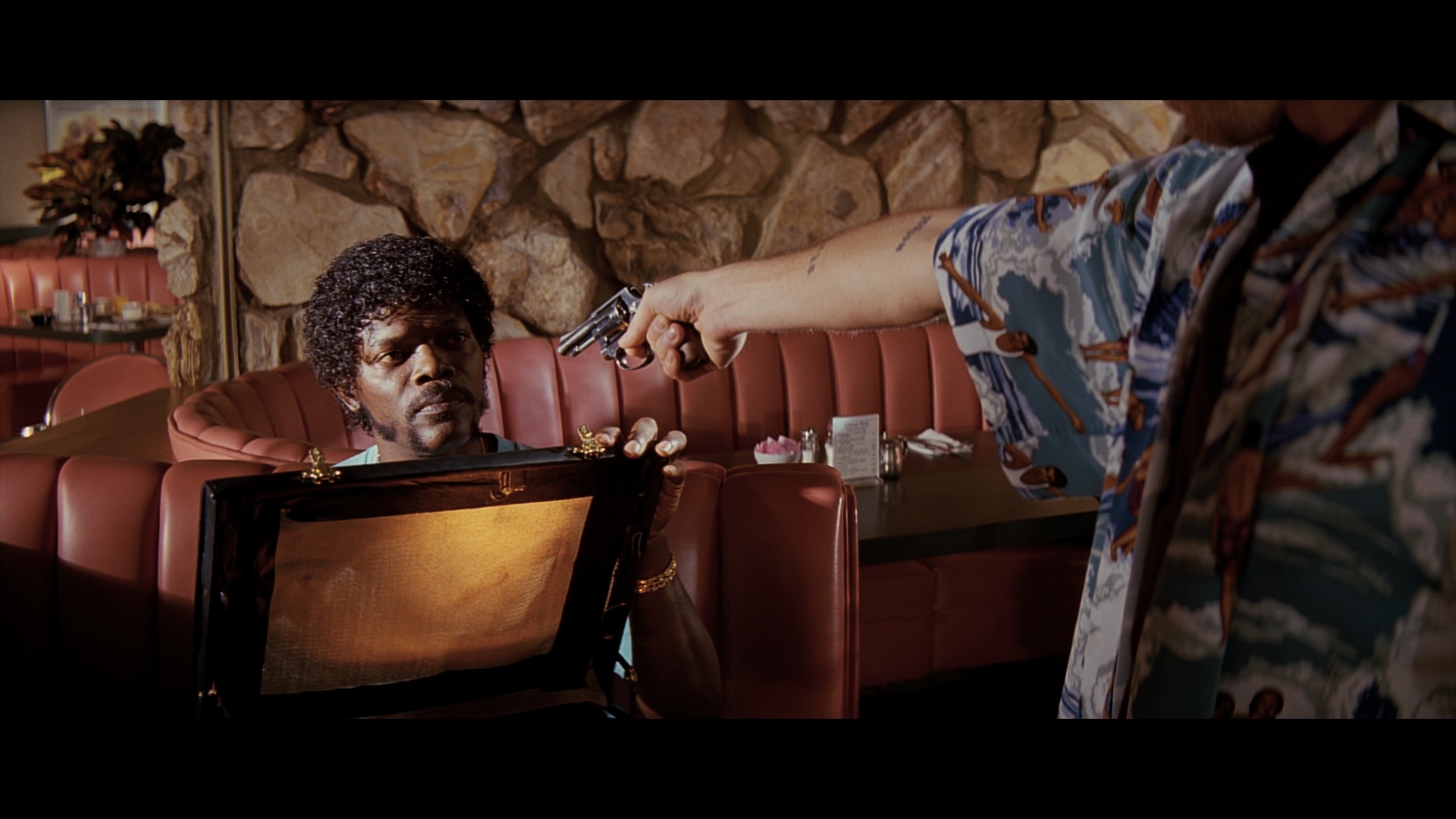 film-pulp-fiction-QT8_-_Pulp_Fiction_1.jpeg