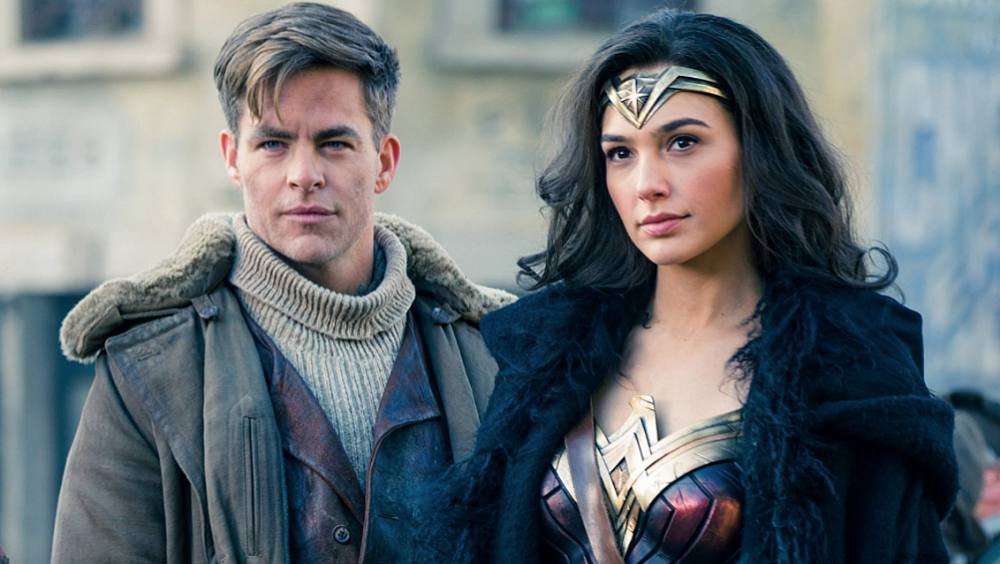 Wonder Woman: Gal Gadot e Chris Pine sul set del film DC Comics diretto da Patty Jenkins