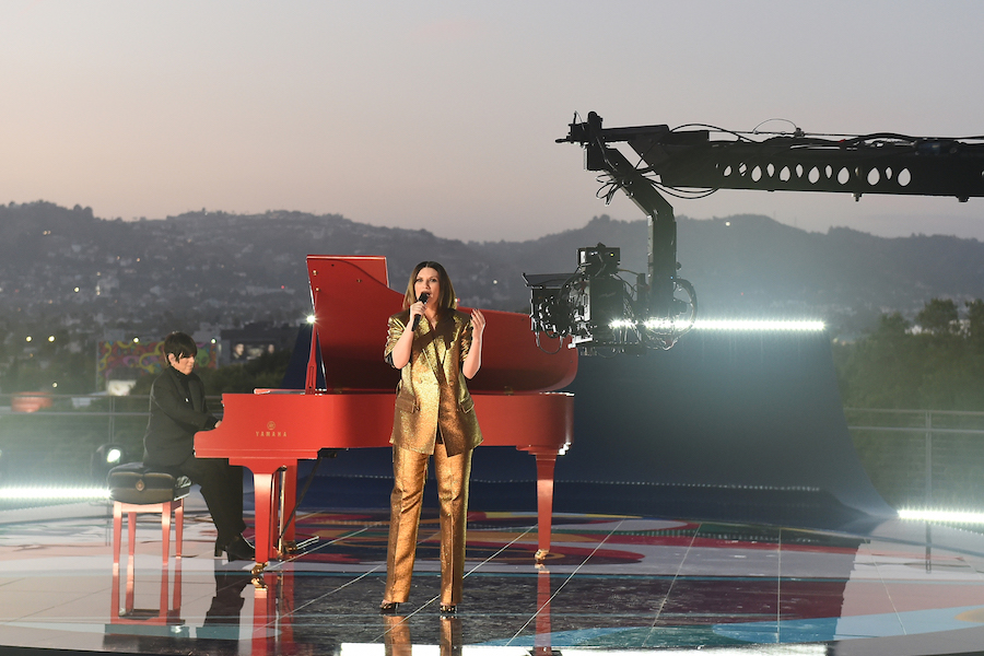 Laura-Pausini-nuovo-album-immagini-laura_pausini_oscar_20213.jpg