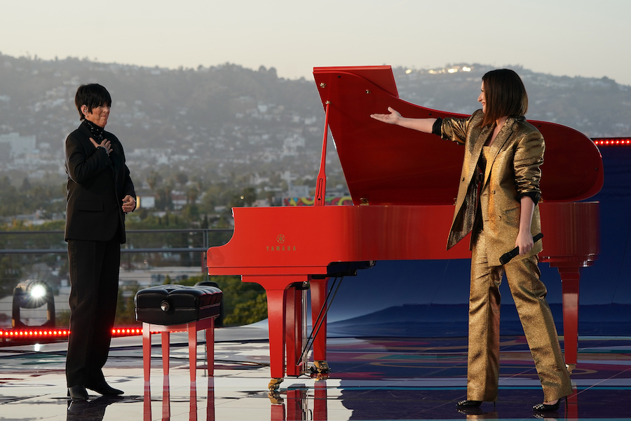 Laura-Pausini-nuovo-album-immagini-laura_pausini_oscar_20215.jpg