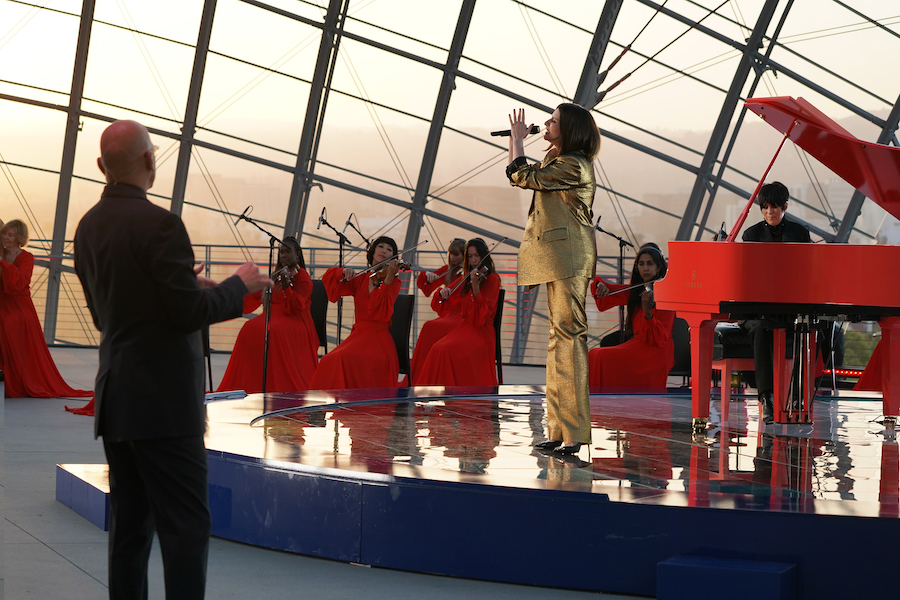 Laura-Pausini-nuovo-album-immagini-laura_pausini_oscar_20217.jpg