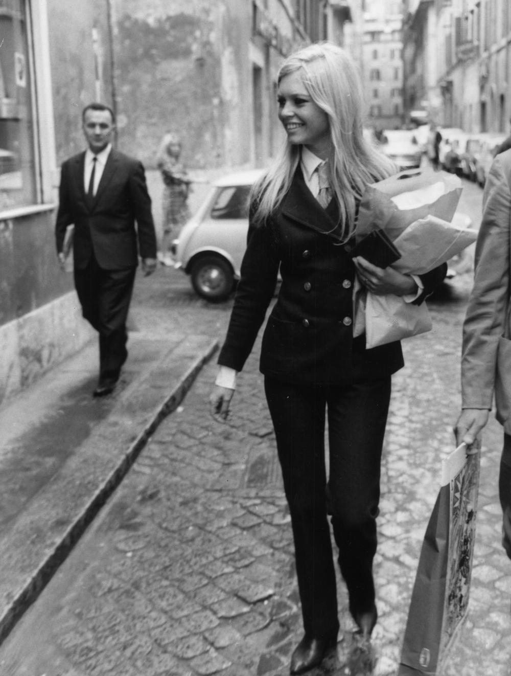 nuovo-film-su-brigitte-bardot-_Brigitte_Bardon,_Eterna_Ribelle,_è_il_documentario_in_prima_visione_(2).jpg