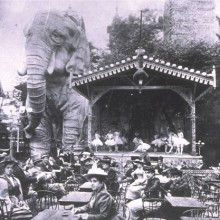 MoulinRouge-immagini-147EF2BF94424B0C-éléphant-pour-bande-chrono-postcard-DEF-220x220.jpg