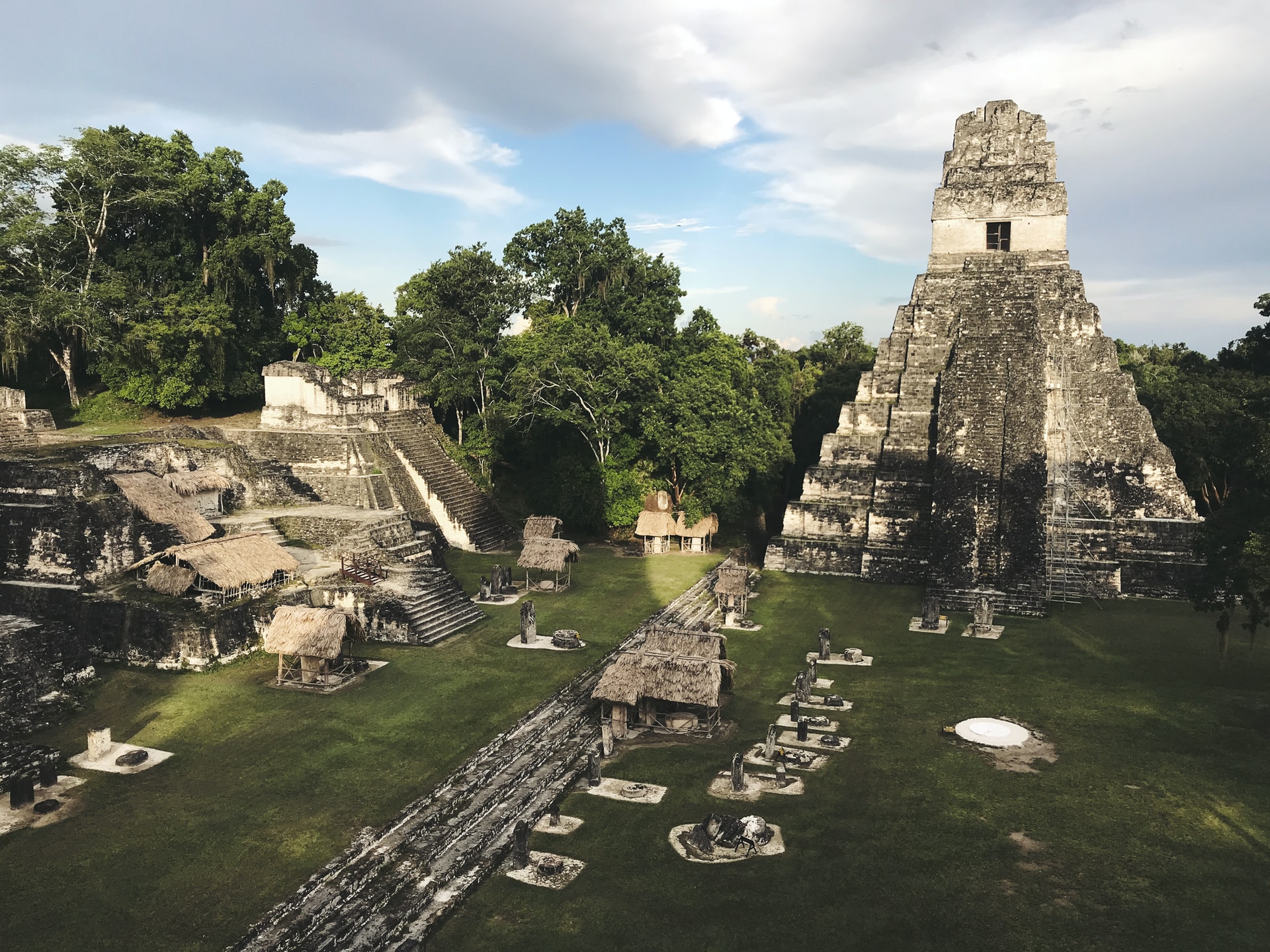 il-mistero-della-civilta-maya-e-la-piramide-perduta--cosa-visitare-in-messico-cosa-prevedevano-sono-calendario-come-muoversi-arrivare-dove-andare-turismo-palenque---immagini-jimmy-baum-N4gc_5rZ9dM-unsplash.jpg