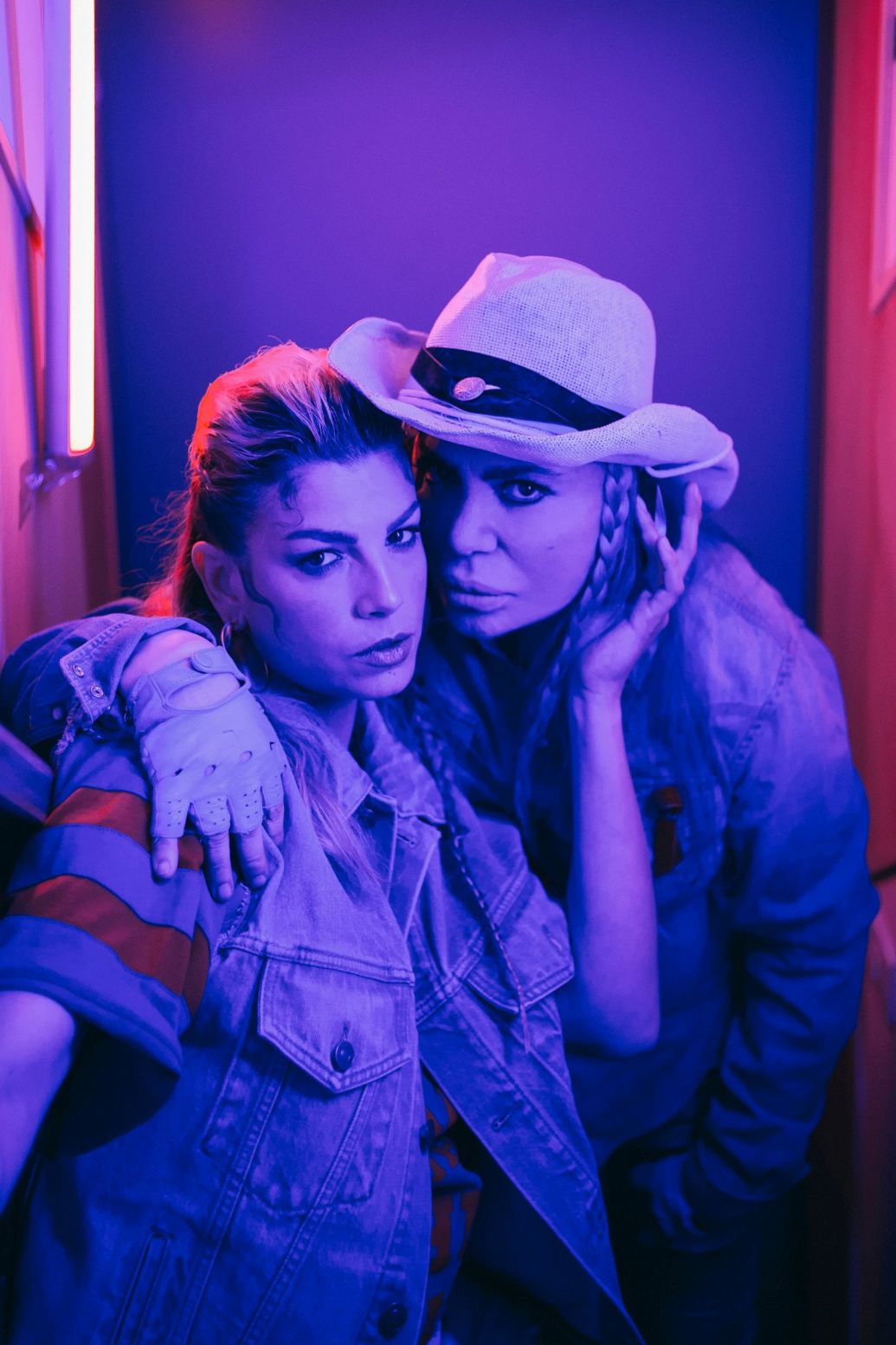 emma-marrone-i-nuovo-singolo-lisola-_MG_9388_2_Emma_e_Loredana_Bertè_foto_di_Bianca_Burgo_b.jpg