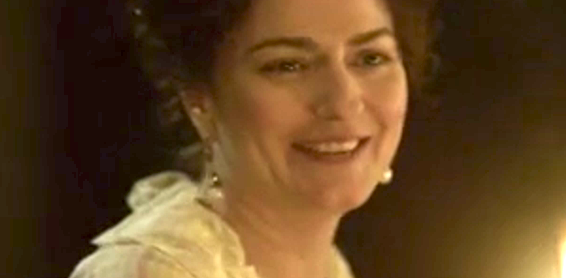 Anna Chancellor