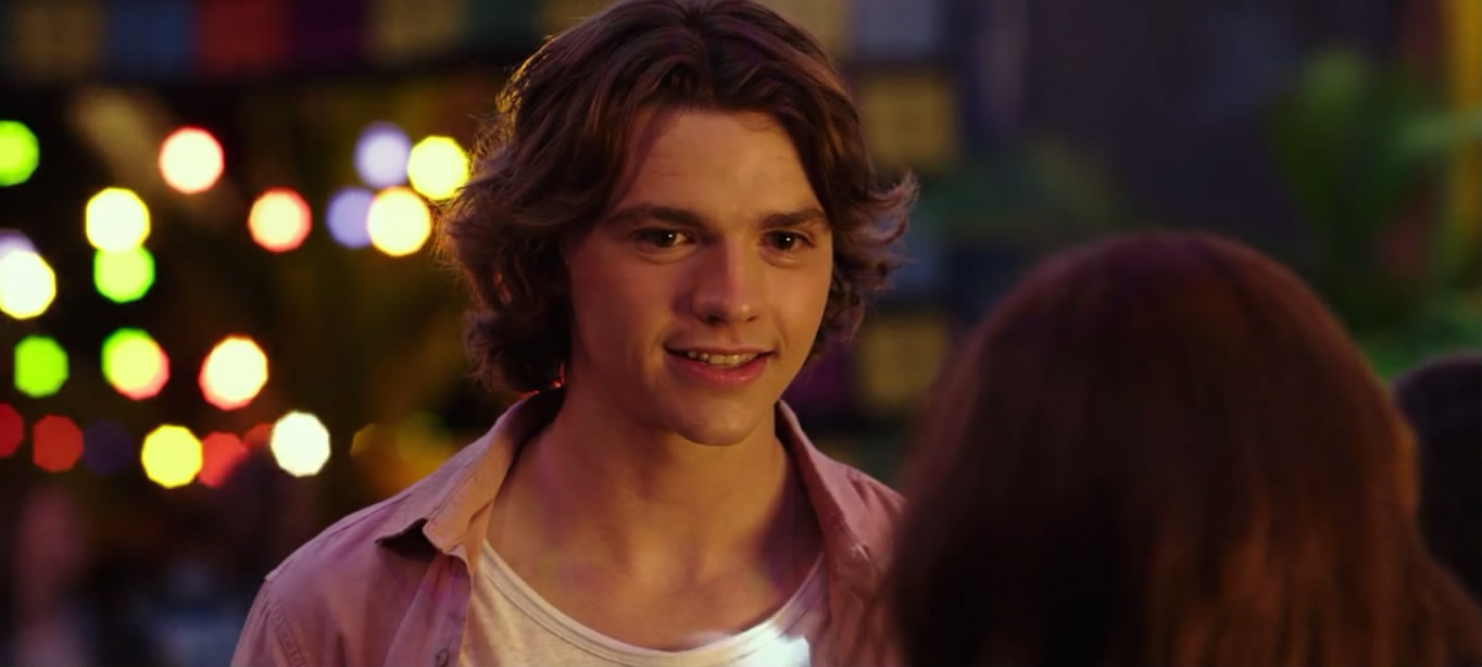 Joel Courtney