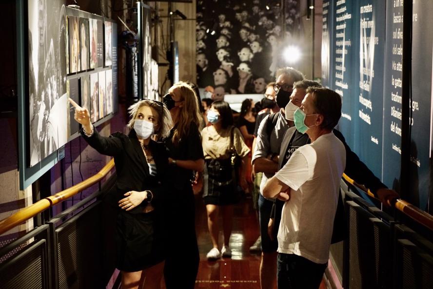 museo-nazionale-del-cinema-di-torino---immagini-Tim_Roth_Nikki_Butler_e_Domenico_De_Gaetano_2_Rampa_Foto_Michele_D'Ottavio_Museo_Nazionale_del_Cinema.jpg