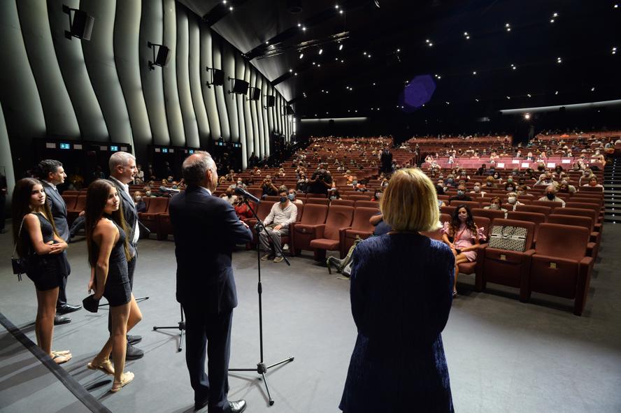 festival-del-cinema-di-venezia-2021---immagini-64172-PRE-OPENING_PER_GRAZIA_RICEVUTA_-_Film_delegation_and_director_Alberto_Barbera__Credits_La_Biennale_di_Venezia_-_Foto_ASAC_by_Giorgio_Zucchiatti___1_.JPG