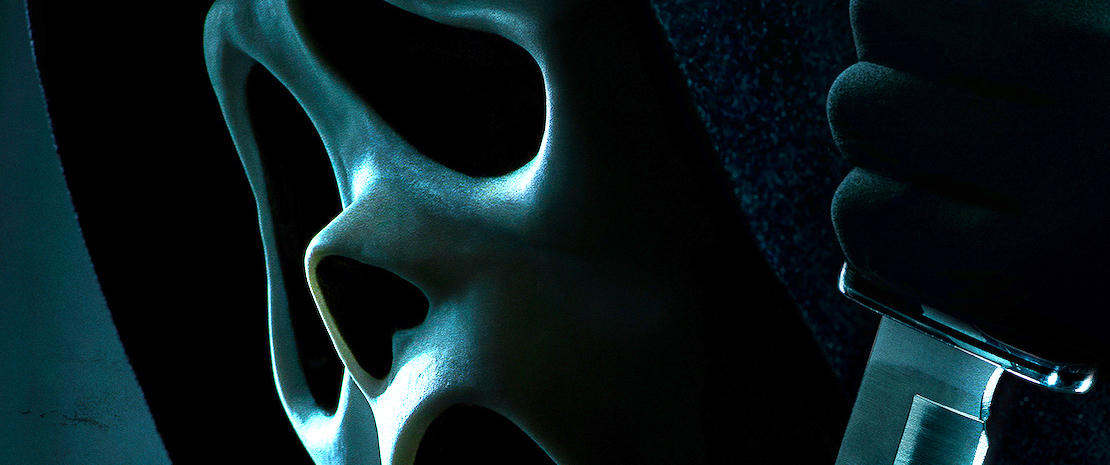 Scream, il film horror sulla maschera killer: immagini dal set