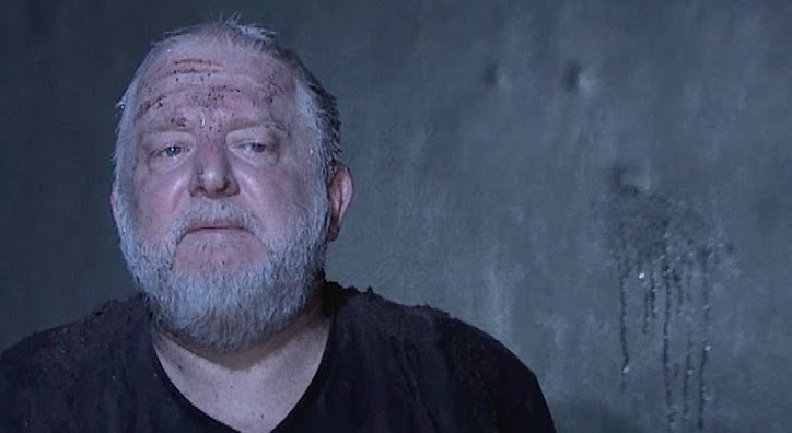 Simon Russell Beale