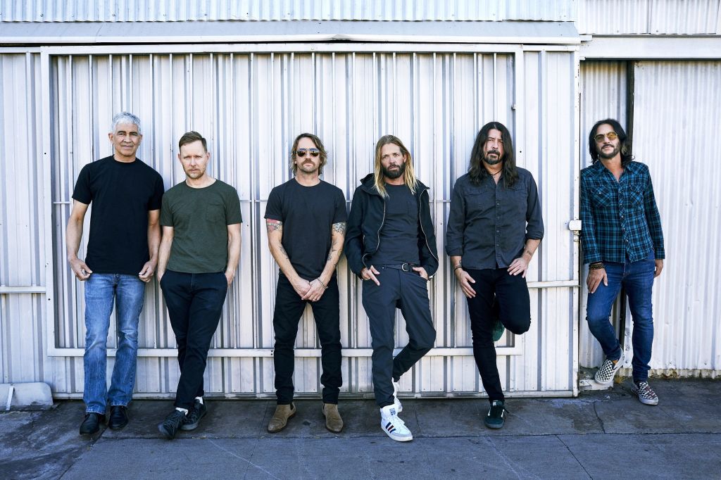 foo-fighters-album-e-tour---immagini-14693_Foo_Fighters_10122020_6C9A8257-flat_b.jpg