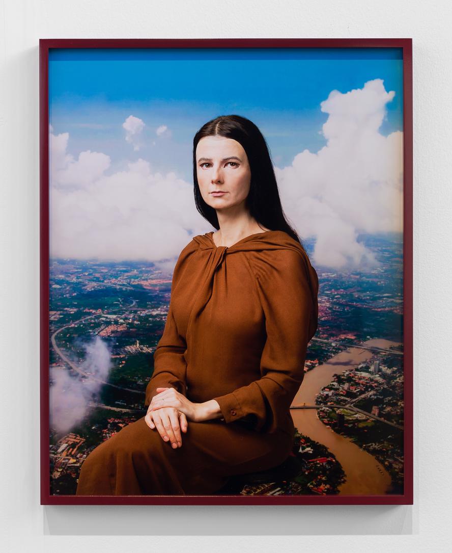 Gillian Wearing, Me as Mona Lisa, 2020. Framed chromogenic print, 24 1/4 x 19 1/8 x 1 1/4 in. (61.6 x 48.6 x 3.2 cm). © Gillian Wearing, courtesy Maureen Paley, London; Tanya Bonakdar Gallery, New York/Los Angeles; and Regen Projects, Los Angeles.
