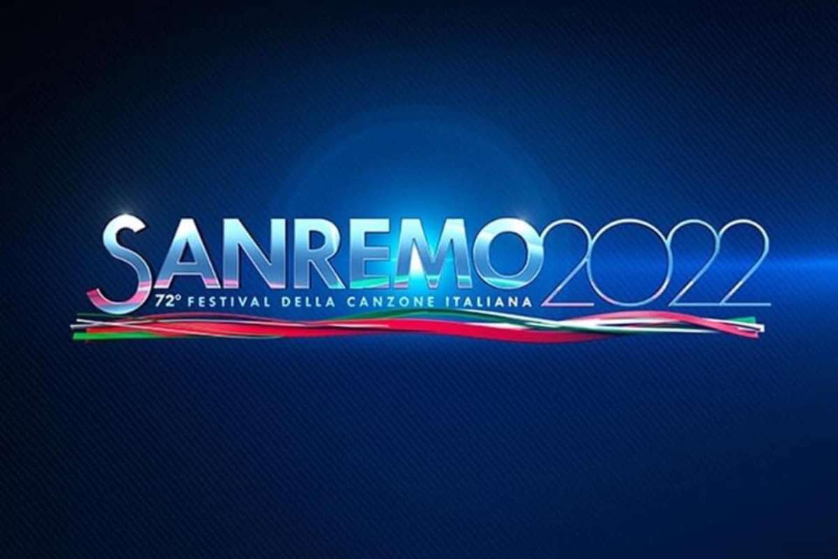 Mahmood e Blanco a Sanremo, esce il video di Brividi