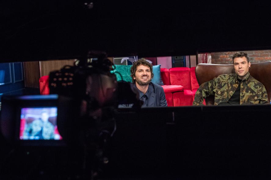 tv-show-lol---chi-ride-e-fuori-tv-show-lol---chi-ride-e-fuori_stagione_2_(13).JPG