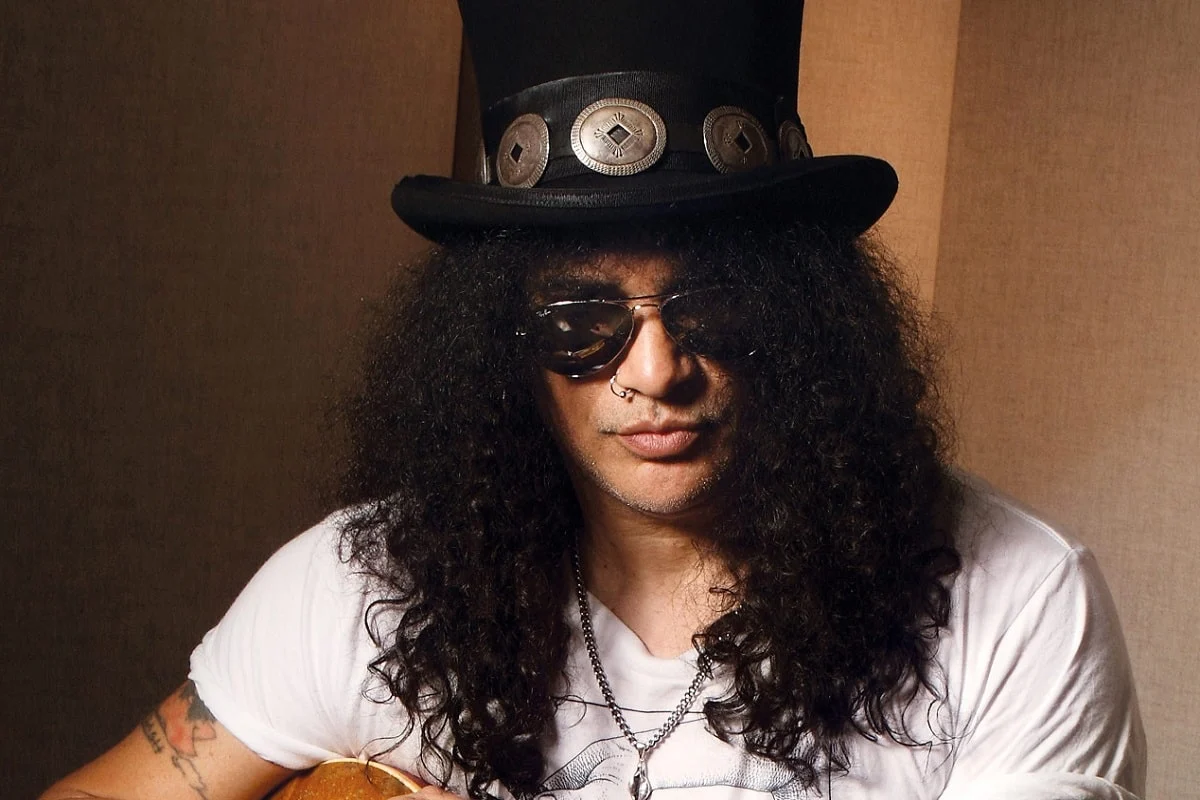 Slash, 'World on Fire' il nuovo album solista a settembre