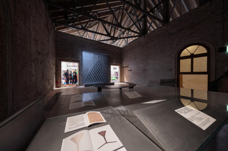 Mostra Venezia - Biennale d'Arte 2022 - immagini