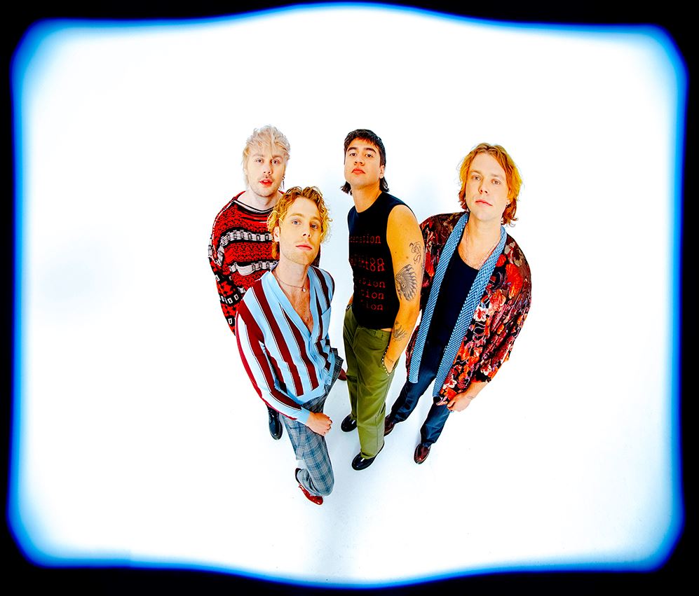 5-seconds-of-summer-album-e-tour---immagini-5SOS_MAIN_AndyDeLuca_b.JPG