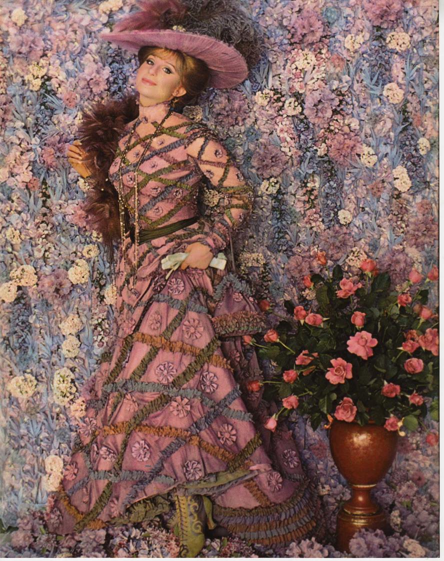 barbra-streisand-Hello_Dolly_2.jpg