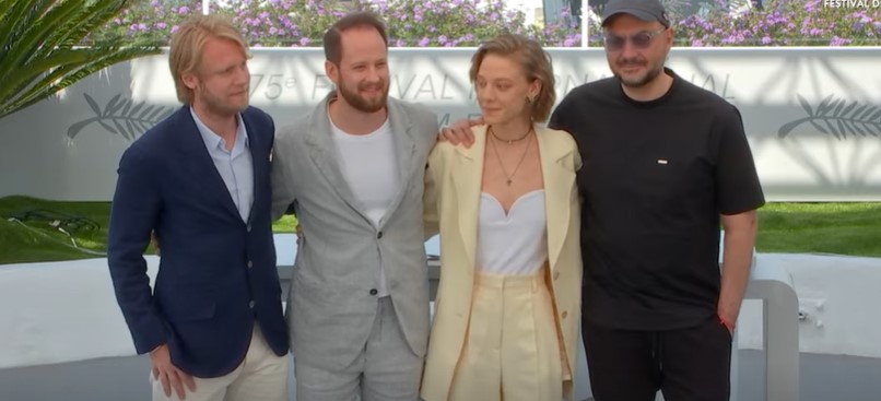 festival-di-cannes-2022---immagini-ZHENA_CHAIKOVSKOGO_by_Kirill_SEREBRENNIKOV_(1).jpg