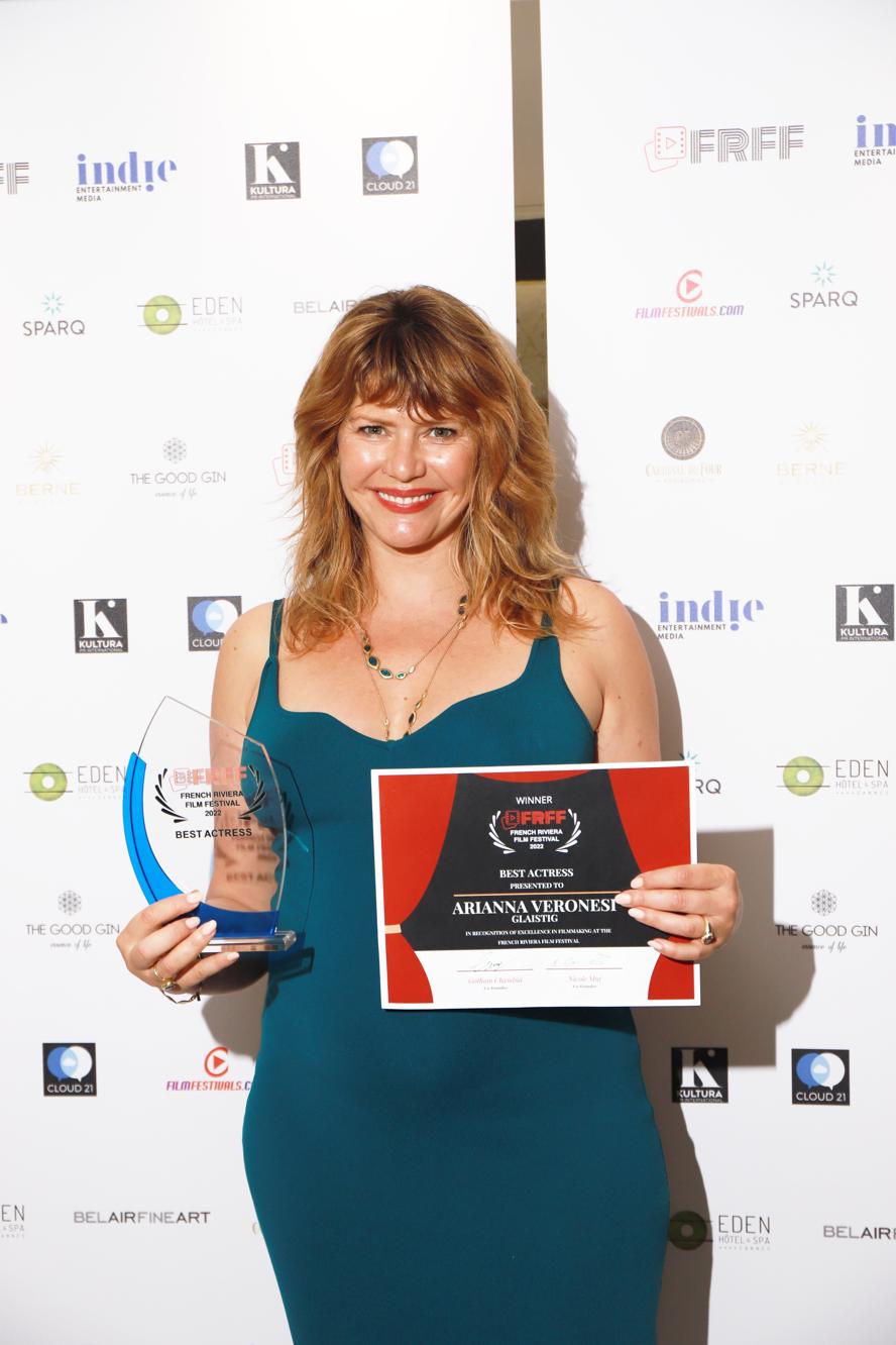 french-riviera-film-festival-2022-Anna_Veronesi_FRFF_Award_.JPG