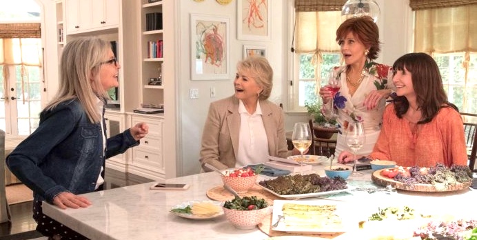 Grace and Frankie 4, Jane Fonda è convincente e lavora a Book Club