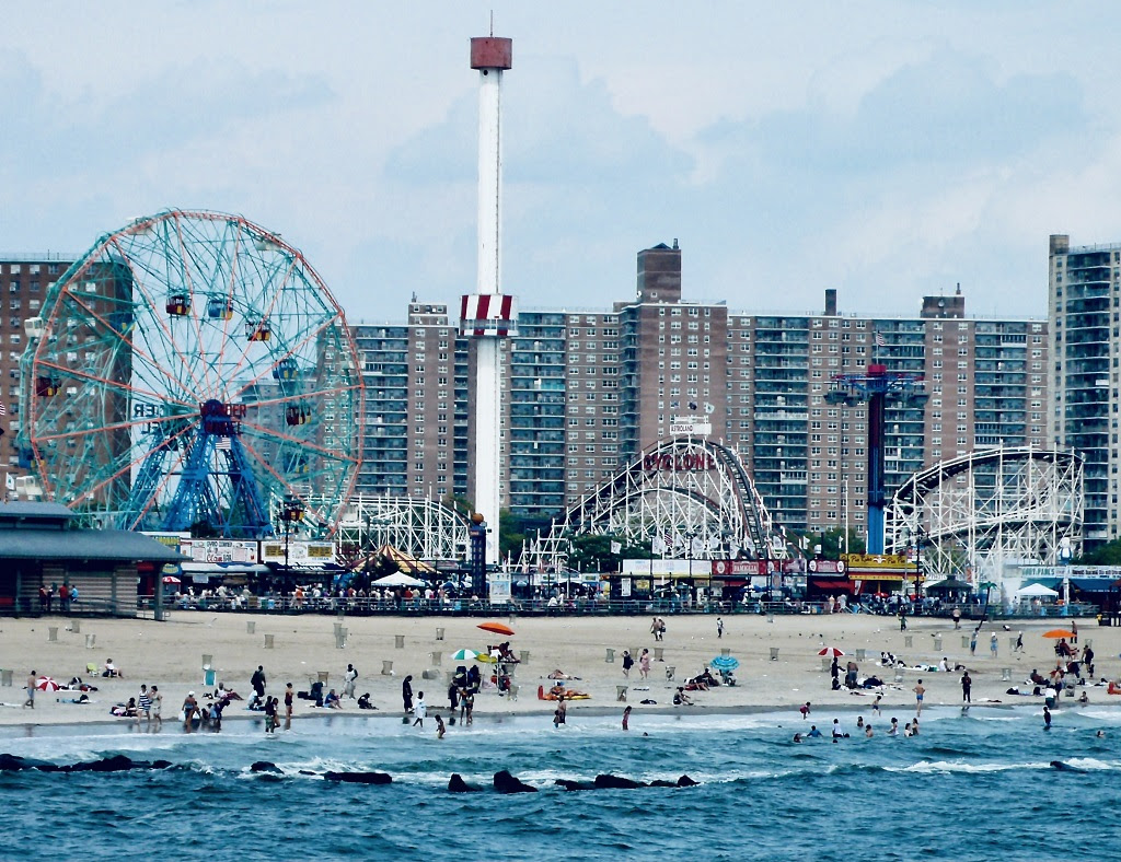 Mostra Pavia - 2009 Luna Park dell'anima – Coney Island Brooklyn -  immagini