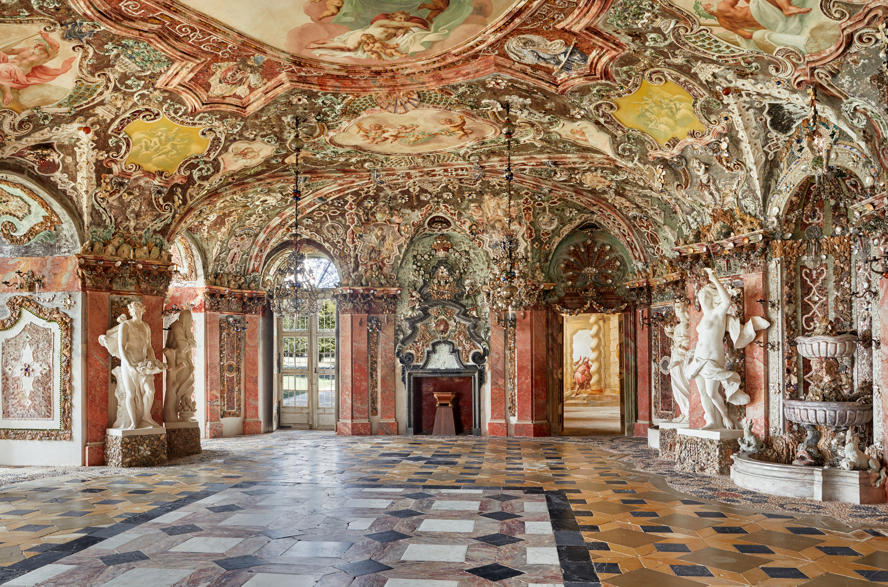 turismo---baviera---germania---immagini-The_Empress_Airbnb_06_-_Wide_Grotto_-_Credit_CZS.jpg