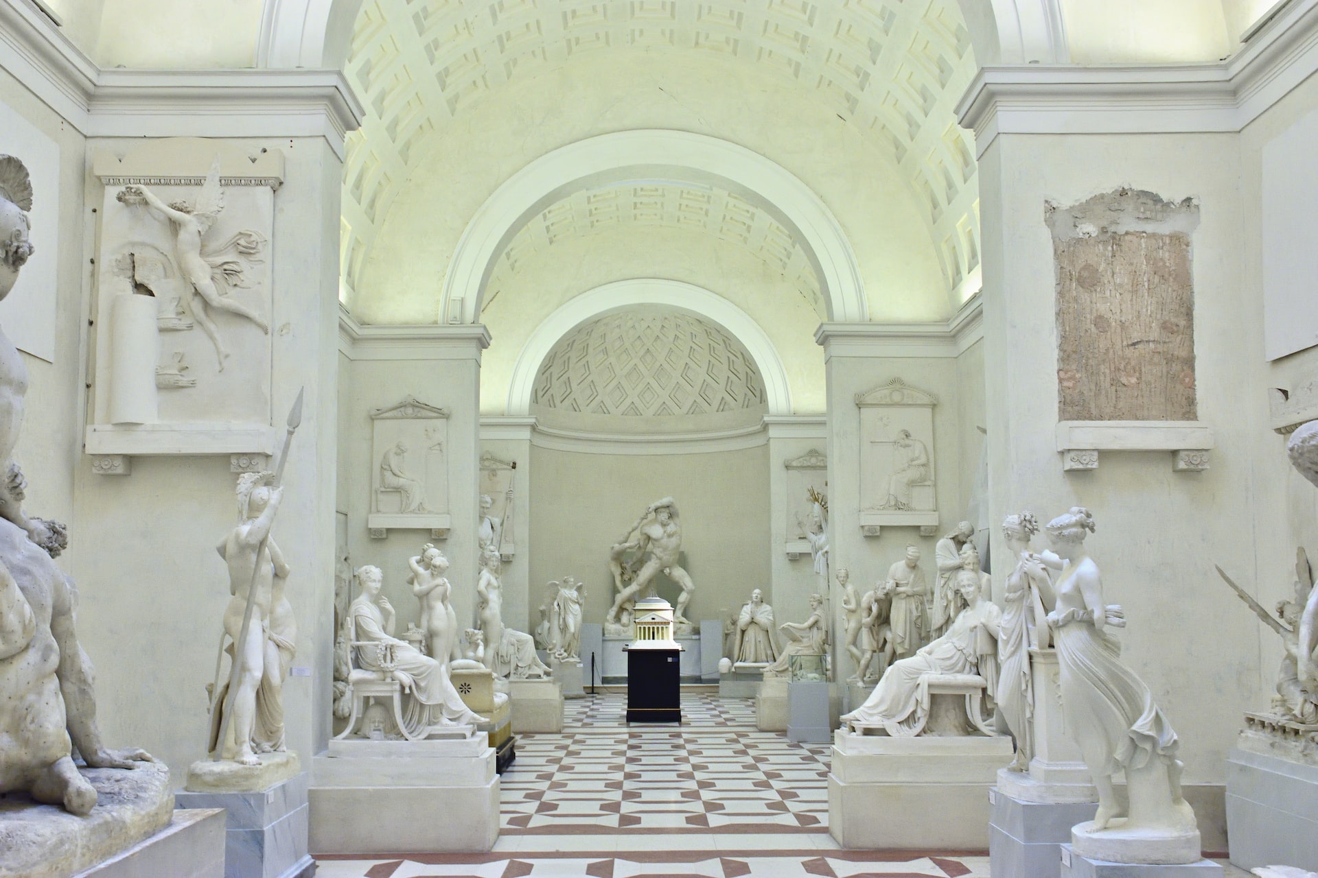 antonio-canova, Museum_Gipsoteca_Antonio_Canova,_Via_Canova,_Possagno,_Province_of_Treviso,_Italy_matteo-maretto-9KkPloRgOUY-unsplash.jpg