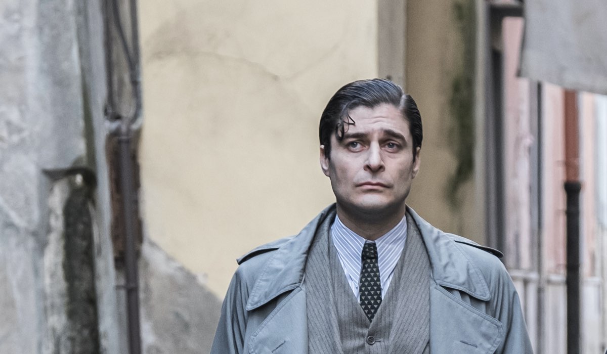 Serie tv Il Commissario Ricciardi, stagione 2: trama e cast dei nuovi episodi