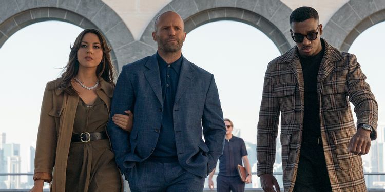 Film Operation Fortune: Ruse de Guerre con Jason Statham, lo spy action di Guy Ritchie