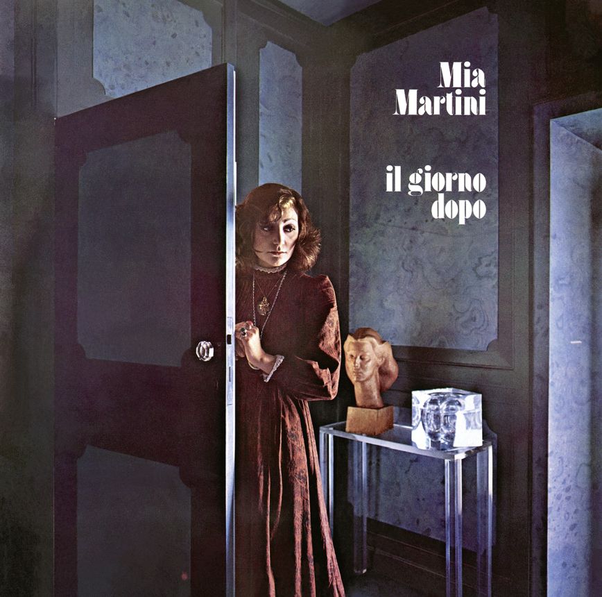 mia-martini-album---immagini-CoverDigi_MiaMartiniLOW_b.jpg
