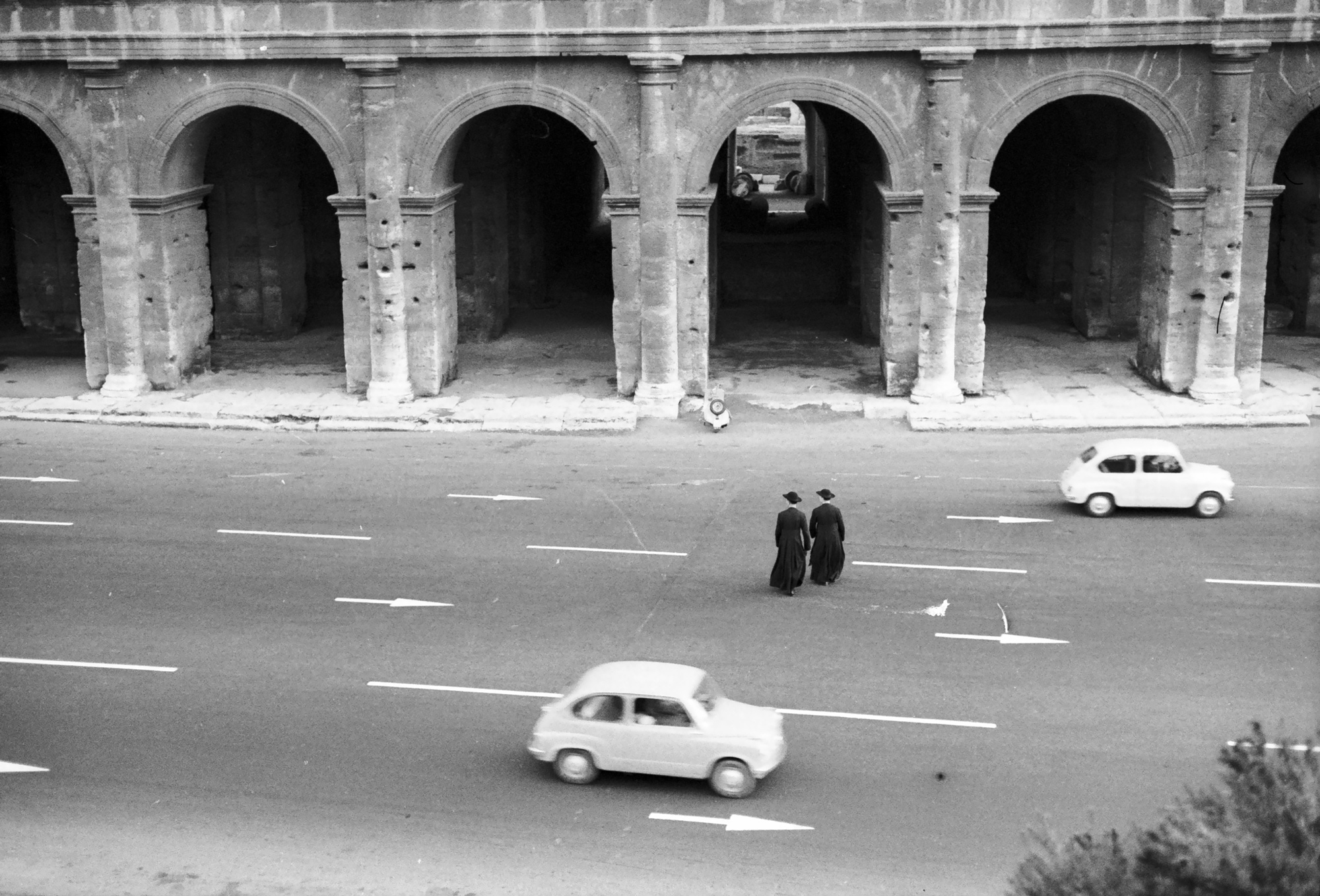 mostra-roma---peggy-kleiber.-tutti-i-giorni-della-vita---immagini-PEGGY_KLEIBER7_Roma1964.jpg