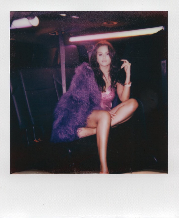 selena-gomez-album-e-tour---immagini-image004.jpg