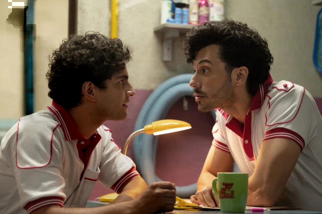 Serie tv comedy Acapulco: quando esce in streaming la stagione 3