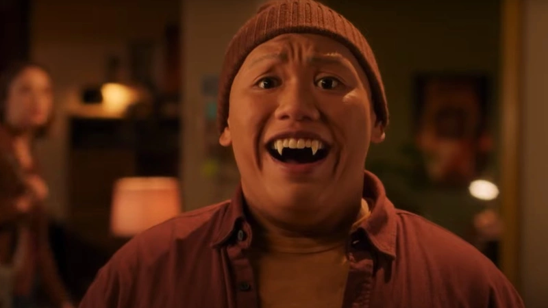 Serie tv comedy horror Reginald the Vampire con Jacob Batalon stagione 2