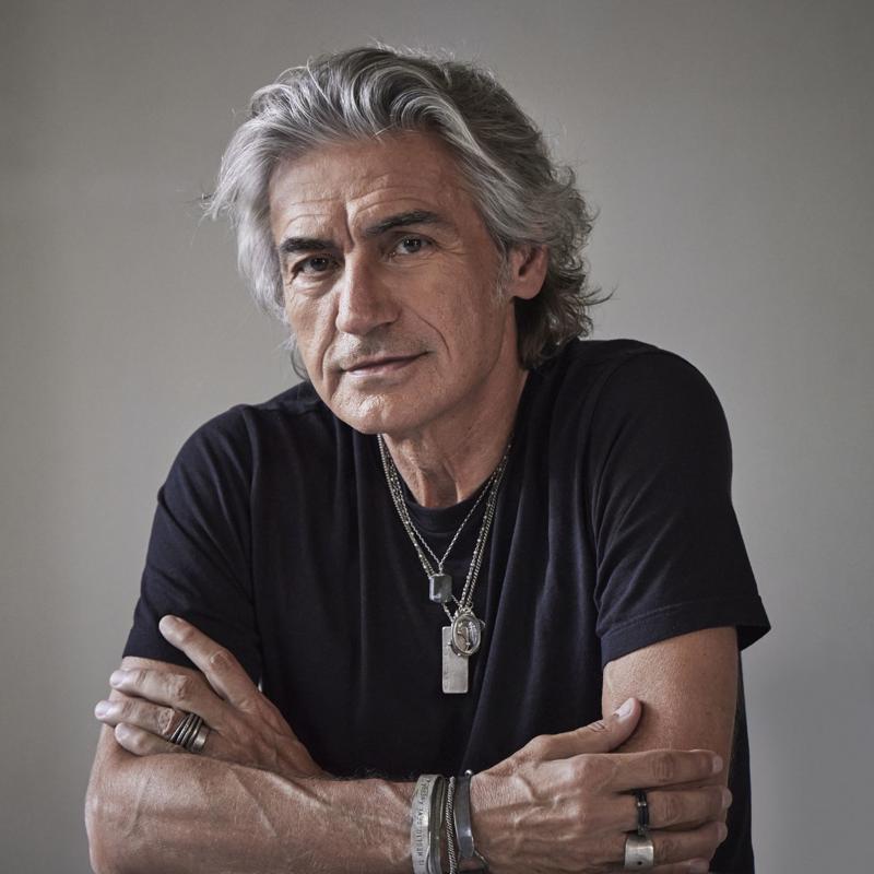 ligabue-album-e-tour---immagini-Luciano_Ligabue_ph._Maurizio_Bresciani_50110_b.jpg