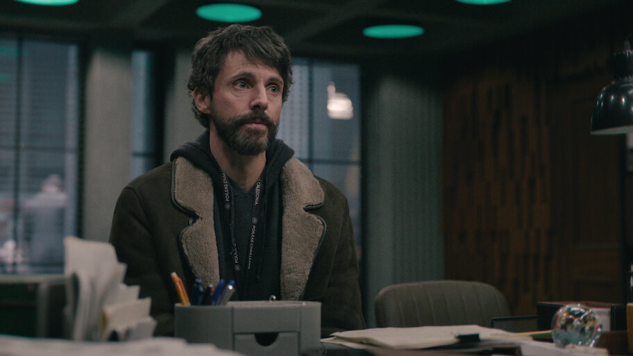 Serie tv thriller Dept. Q - Sezione casi irrisolti con Matthew Goode stagione 2