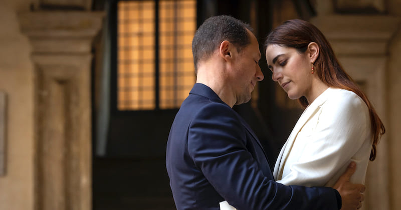 Film drama Amata, l’adozione con Miriam Leone e Stefano Accorsi