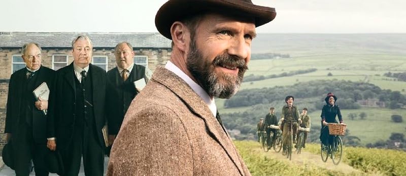 Film drama The Choral, maestro di canto con Ralph Fiennes e Simon Russell Beale