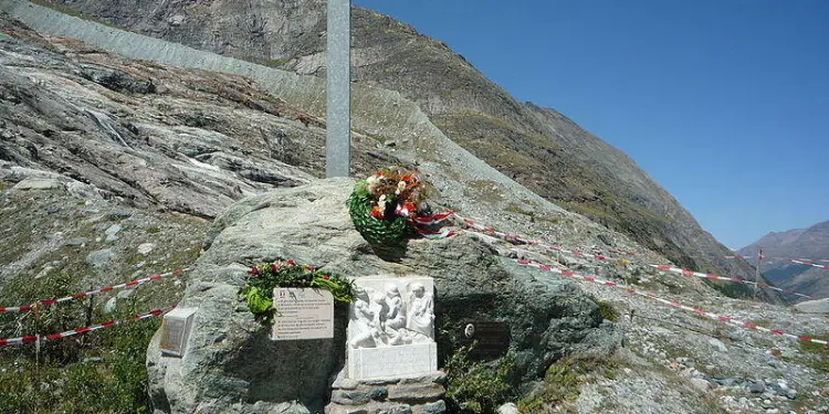 Mattmark 1965. Storie vicine e lontane, il reportage sulla tragedia dimenticata