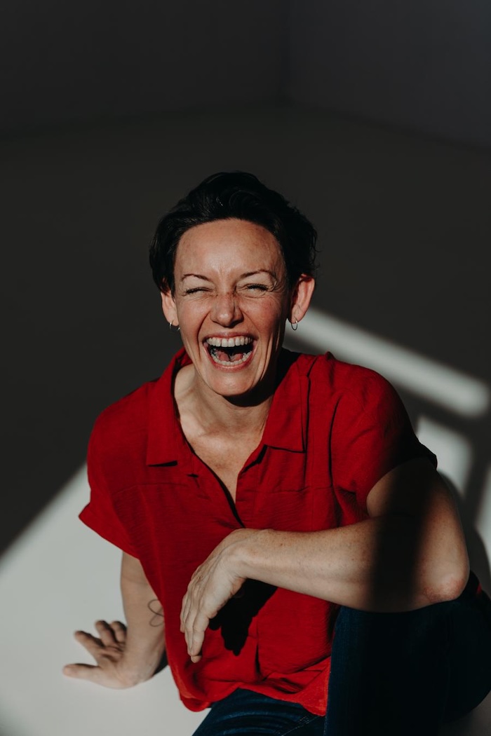 We Bury the Dead, intervista a Deanna Cooney