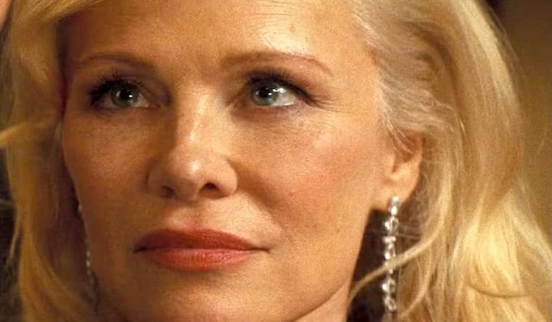 Film comedy Love Is Not the Answer, la vita dell’attrice con Pamela Anderson e  Liam Neeson