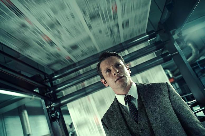 Film drama Ink, il successo del tabloid con Guy Pearce e Claire Foy