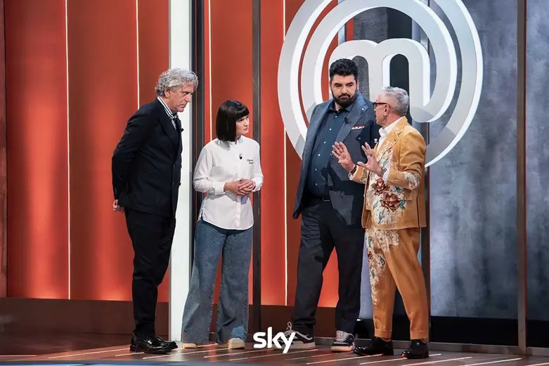 MasterChef Italia 15 tra Mystery Box Invention Test e prova esterna: anticipazioni 8 gennaio