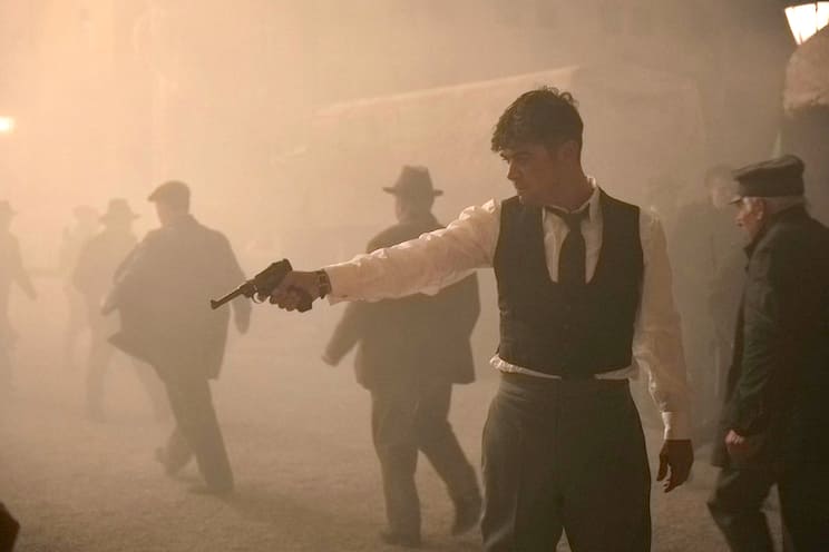 Film Alla festa della rivoluzione: la presa di Fiume con Riccardo Scamarcio, Maurizio Lombardi