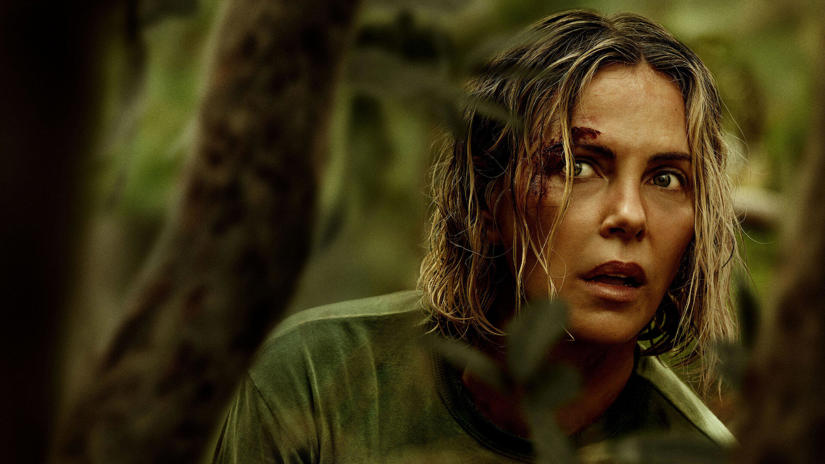 Recensione film thriller action Apex con Charlize Theron e Taron Egerton